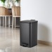Мусорное ведро с плавным закрытием квадратное Zer Kubix-TC0108 Black 8 л цвет черный (ZX5892) Мусорное ведро с плавным закрытием квадратное Zer Kubix-TC0108 Black 8 л цвет черный (ZX5892)